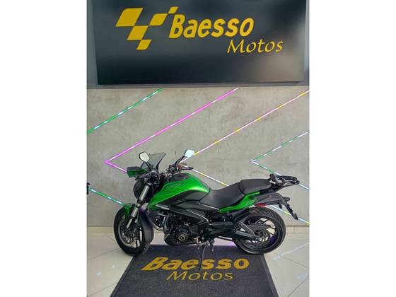 BAJAJ DOMINAR 400 